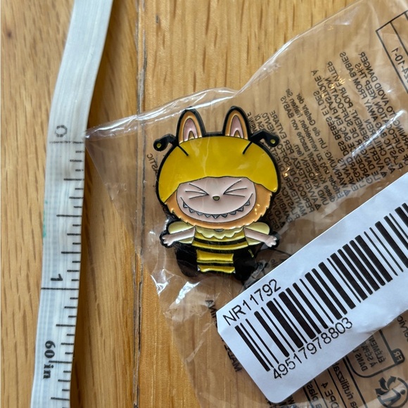 Cute Labubu Bee Character Enamel Pin - Picture 2 of 2
